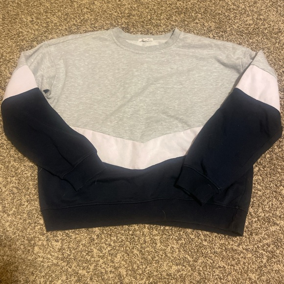 Garage Cropped Crew Neck - Picture 1 of 2